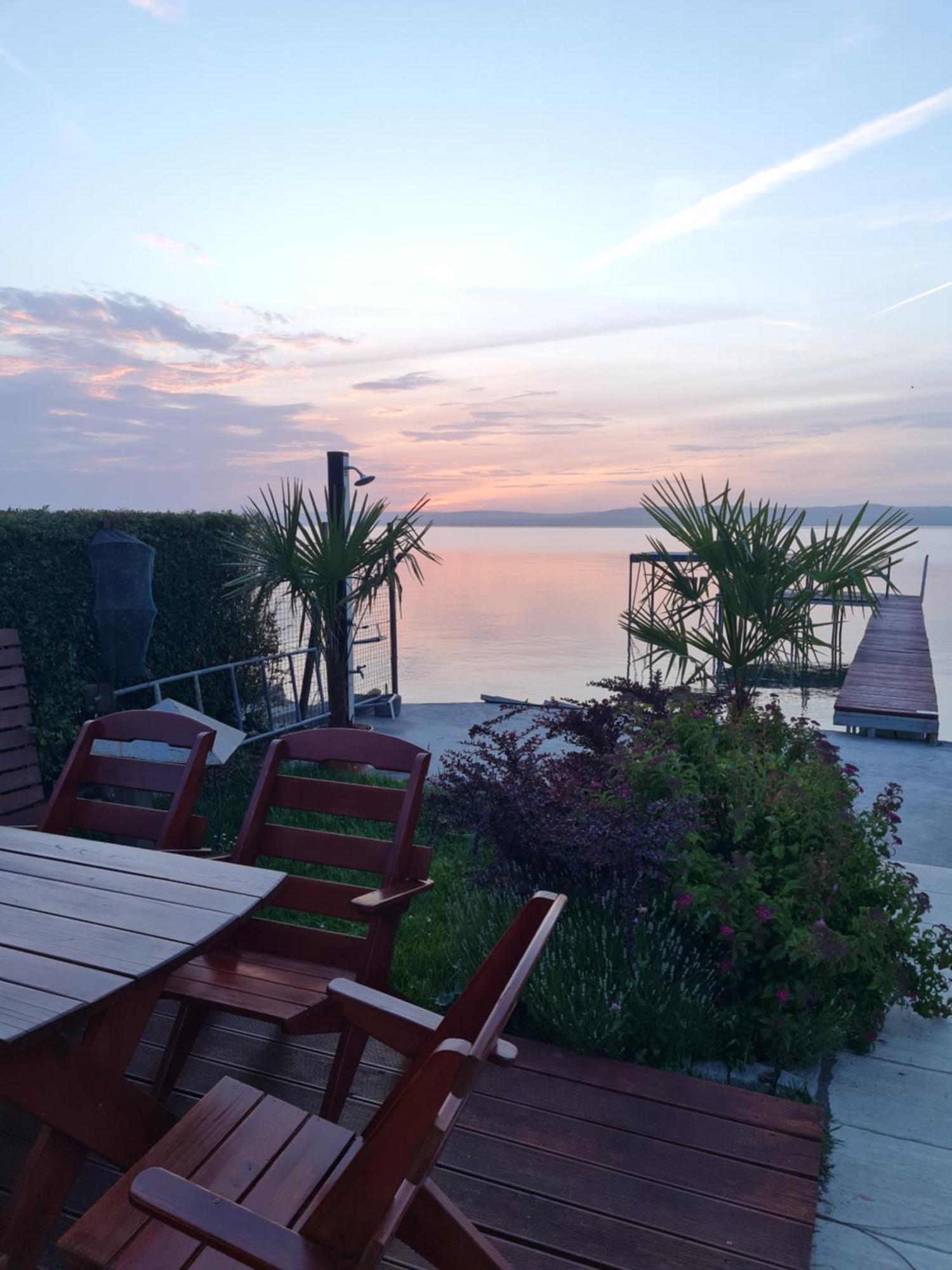 Flamingo Holiday home Balatonszarszo